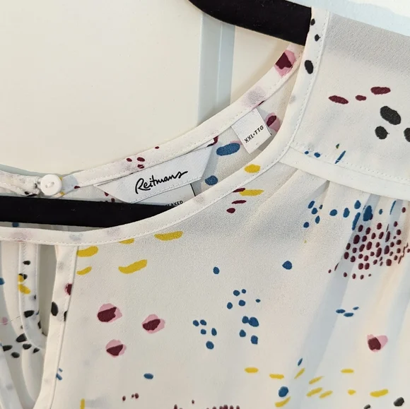 Reitmans Blouse - Picture 2 of 3